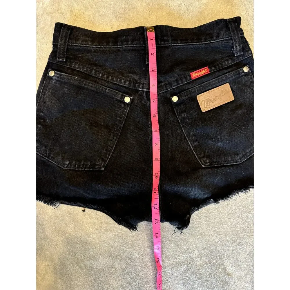Vintage Wrangler red tab cut off shorts, size 3x34 - Picture 8 of 9